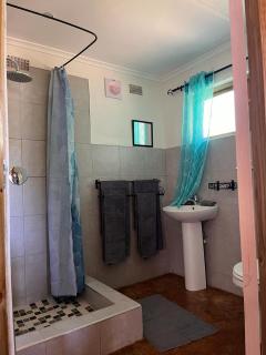 Zambezi River Cottages - Livingstone - 5