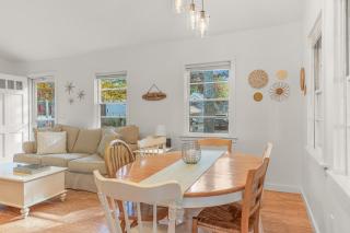 Cappawack Cottage - Charming 3 BDR with Fire Pit - Mashpee - 9
