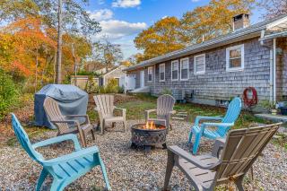 Cappawack Cottage - Charming 3 BDR with Fire Pit - Mashpee - 8