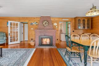Lookout Point - 3 BDR Home Steps from Beach - Falmouth - 1
