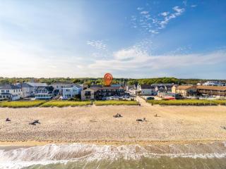 A Wave from It All Sleeps 4 - Old Orchard Beach - 9