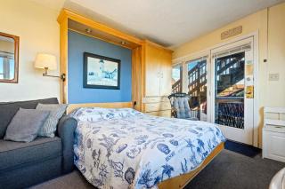 A Wave from It All Sleeps 4 - Old Orchard Beach - 8