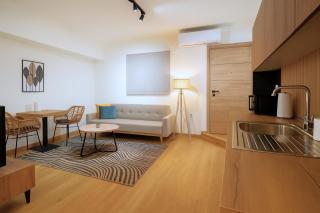 Niki Athens Suites - Cosy Suite at Historical Centre Monastiraki - Athens - 2