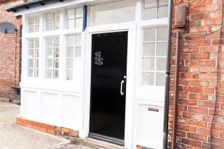 Starlights Short lets - Elswick - 5