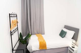 Starlights Short lets - Elswick - 4