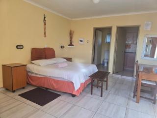 JayLa SELFCATERING ACCOMMODATION - Windhoek - 0