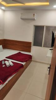 Hotel Shree Ujjain - Ujjain - 3