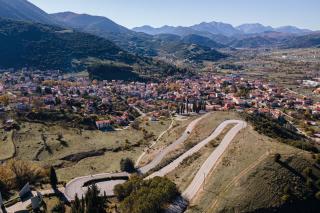 Ermis Suites by GM Luxury Suites Kalavryta - Kalavrita - 6