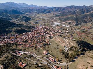 Ermis Suites by GM Luxury Suites Kalavryta - Kalavrita - 3
