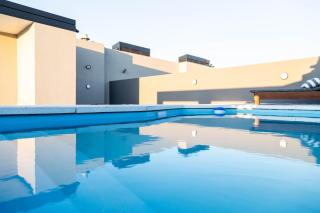 Luxe Casuarina Pool Loft - Buenos Aires - 5