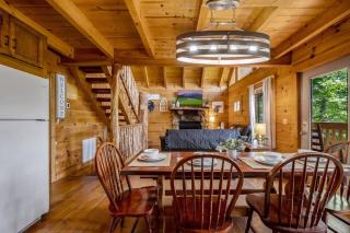 Nice View Log Cabin Fireplace Hot Tub Pool Table - 6