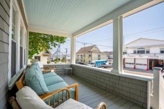 Steps to Beach & Downtown OGT - Screened in Porch - Ogunquit - 6