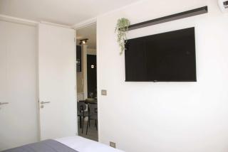HOM I Metro Plaza Egana Depto 2D2B ParkingNunoa - Santiago - 1