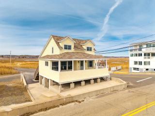 Oceanfront - Front Porch - Back Deck - Kitchen - Wells - 8
