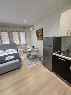 Dani's Studio - Tirana - 7