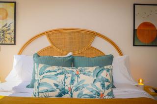 HOM I Depto 2D2B en Nunoa Mall Plaza Egana 4PAX - 0