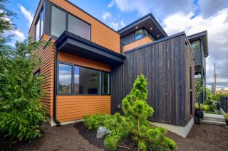 Secret Hideaway - New Custom Built Home - Seattle - 6