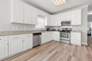 License To Chill-Pool, Put-put,Game Table, Slps 20 - Myrtle Beach - 5