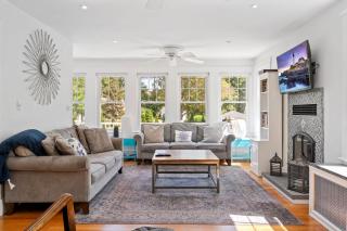10-Min Walk to Beach - Huge Deck - Near Downtown - Ogunquit - 1
