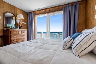 Beachfront Pet Friendly Sleeps 15 and BBQ - York - 7