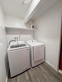 Newly Renovated 5 BR 3 Bth in SLC - Salt Lake City - 8