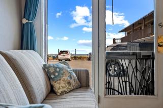 Beachfront Bliss Cozy Studio - Old Orchard Beach - 2