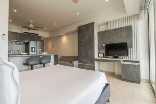 CB615 | Elegancia y confort frente al mar - 3