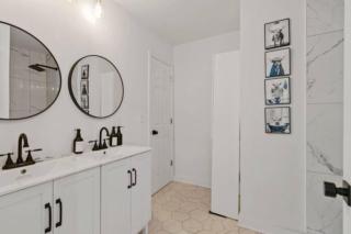 Relaxing 3BR Getaway and Minutes to ATL - 4