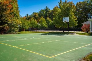 Pool Hottub Pickleball Sauna Game's and More - Wells - 3