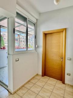 Soer Apartment - Tirana Center, Veranda & Comfort - Tirana - 3
