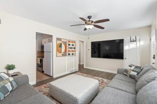 Charming 1950s Bungalow in Millcreek Cozy and Central - South Salt Lake - 2