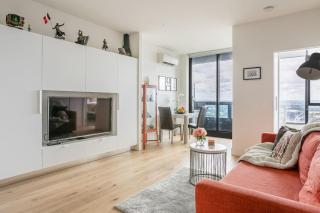 Vision Skyline View CBD Apartment - 2