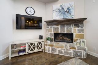 Huge, Luxe 5BR Frisco Retreat with Private Movie Theater, Home Office, and Spacious Yard - 3