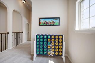 Spacious Luxe 5 Star Neighborhood Movie Theatr - Frisco - 8