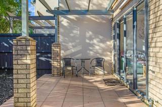 Sweet Sunshine Nest with Pool, Aircon and Parking - Auckland - 2