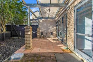 Sweet Sunshine Nest with Pool, Aircon and Parking - Auckland - 1