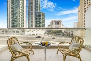 Stylish 1BR in Marina - 5 Min Walk to Beach - 6
