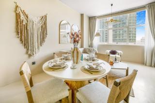 Stylish 1BR in Marina - 5 Min Walk to Beach - 9