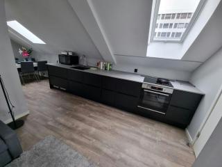 Central Apartment for 4 - 0