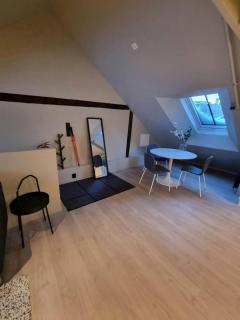 Central Studio for 2 - 7