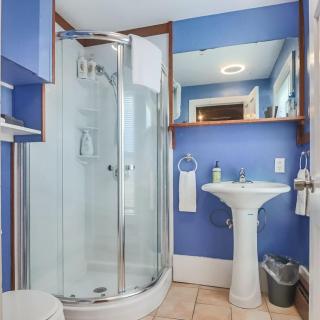 Spacious Portland Home With Parking - Portland - 1