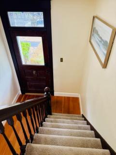 Bos Cozy Victorian Top Floor Duplex Unit with Puget Sound views - Tacoma - 8