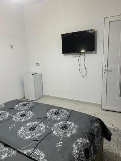 Bujtina4A Rrenc - - 2