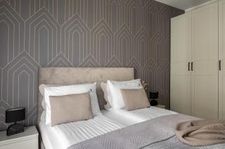 Porto Mare Seaside Apartment with Parking and Gym by Lion Apartments - 4