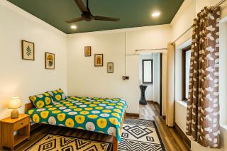 ac room with kitchen and Terrace - Calcutta - 9