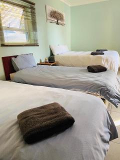 NJ SKY GUESTHOUSE & BOUTIQUE windhoek - Windhoek - 5