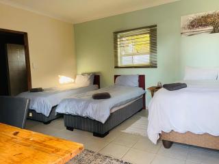 NJ SKY GUESTHOUSE & BOUTIQUE windhoek - Windhoek - 7