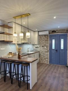 Theros Retreat - Káspakas - 0