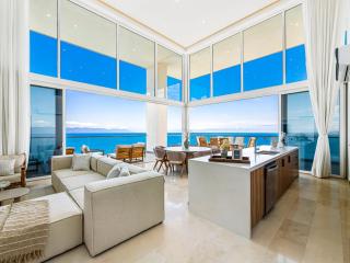 Beachfront Luxury 4BR Penthouse with Incredible Ocean Views - Puerto Vallarta - 6