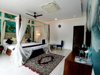 The Luxury Maharaja The Royal Resort - Thane - 0